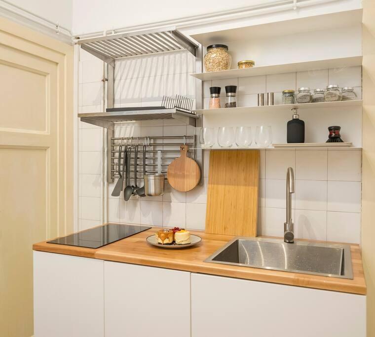 בוקרשט Ultra-Central University Square Apartament Apartament מראה חיצוני תמונה