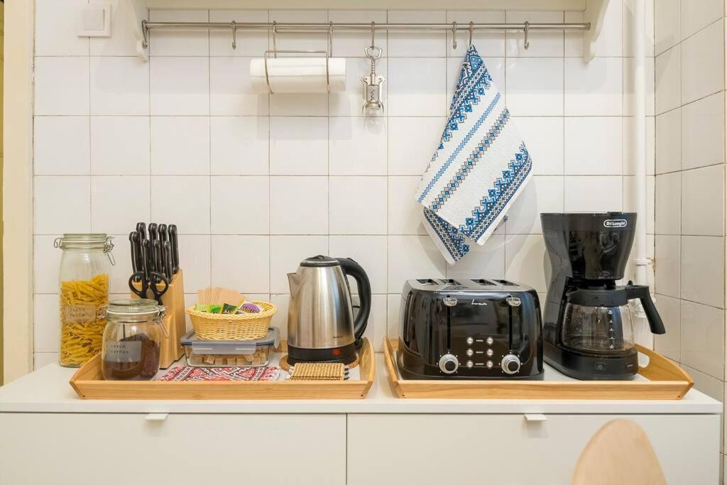 בוקרשט Ultra-Central University Square Apartament Apartament מראה חיצוני תמונה