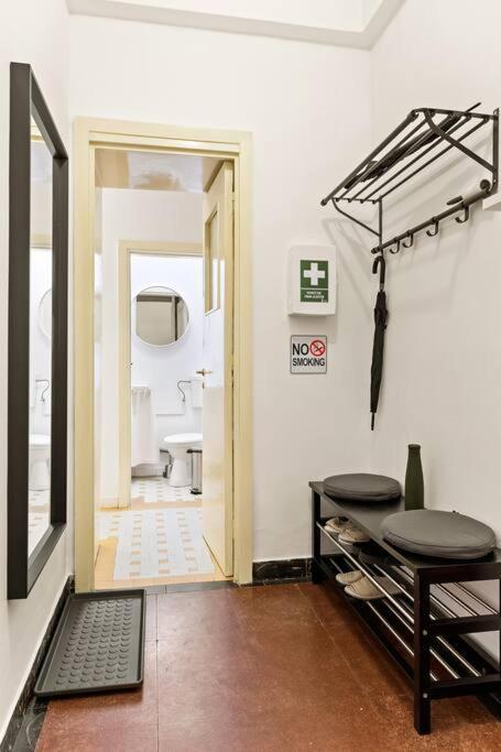 בוקרשט Ultra-Central University Square Apartament Apartament מראה חיצוני תמונה